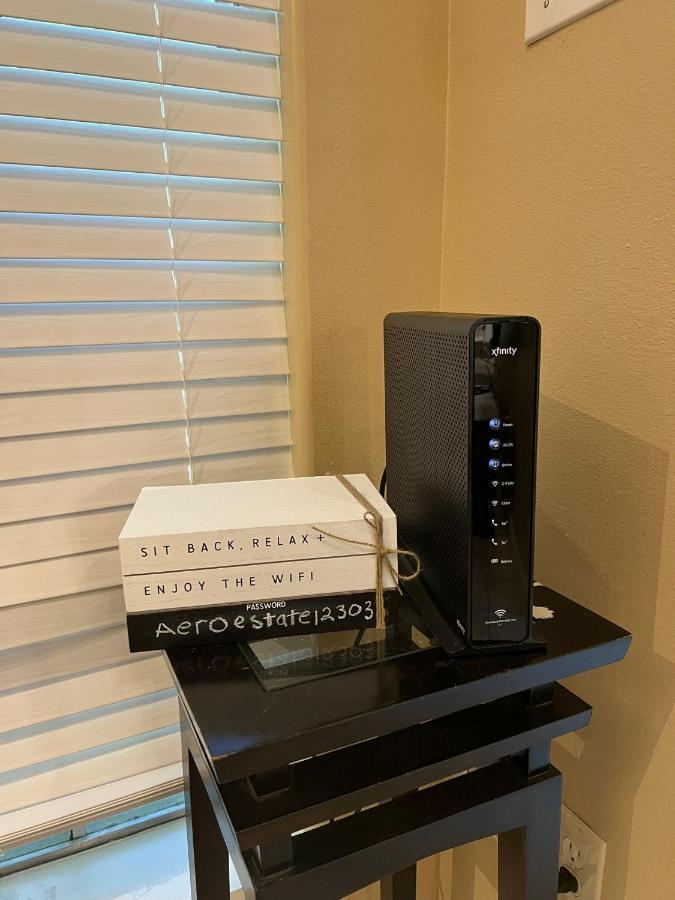 Centrally Located Houston Retreat! Sleeps 8, 10 Min To Downtown, Free Parking Eksteriør bilde